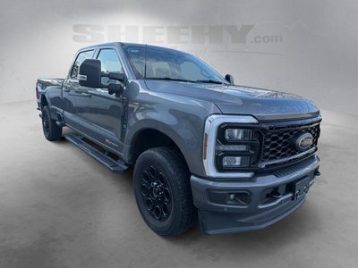2025 Ford F-350SD Lariat