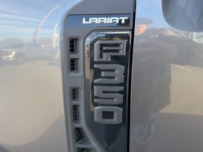2025 Ford F-350SD Lariat