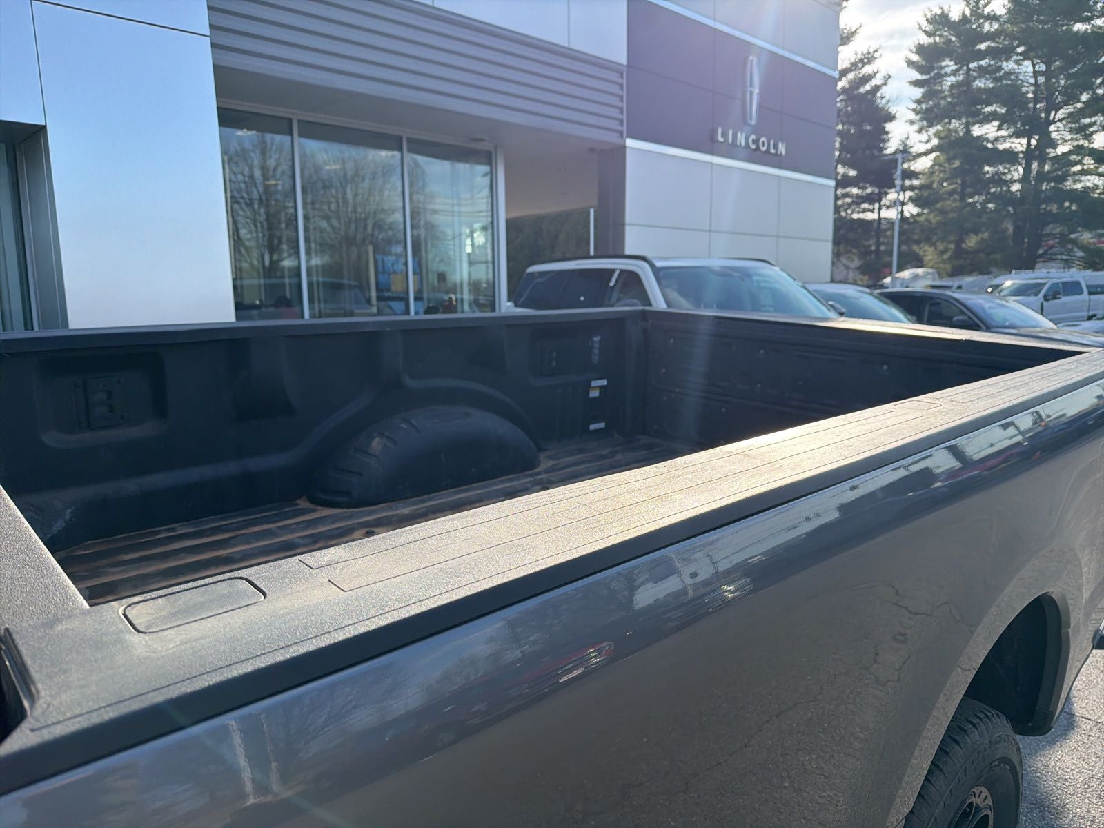 2025 Ford F-350SD Lariat