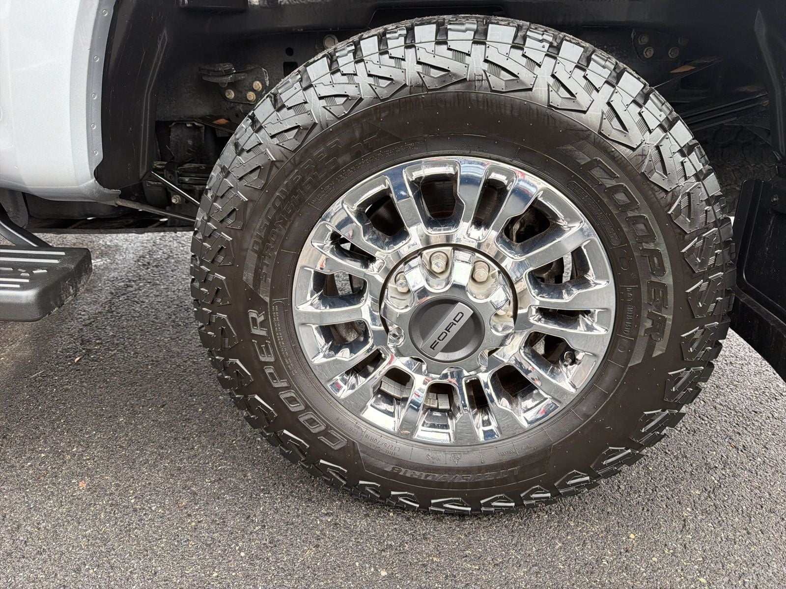 2022 Ford F-350SD XLT