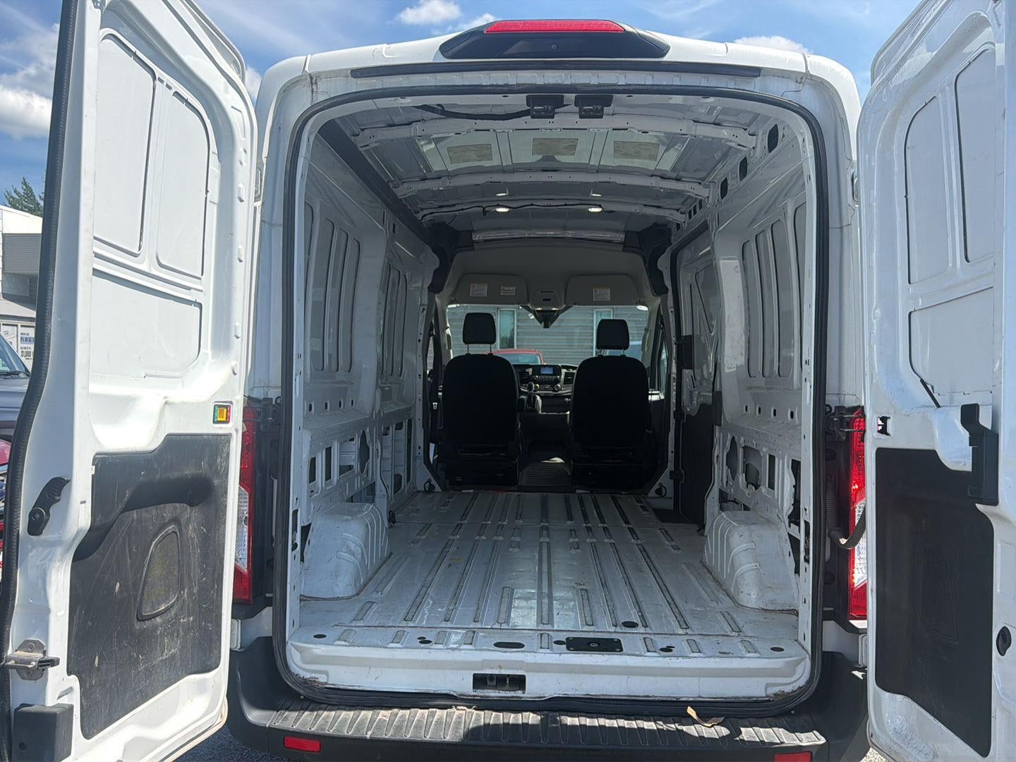 2023 Ford Transit Cargo Van T-250 148" MED RF 9070 GVWR RWD