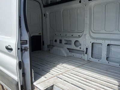2025 Ford Transit 250