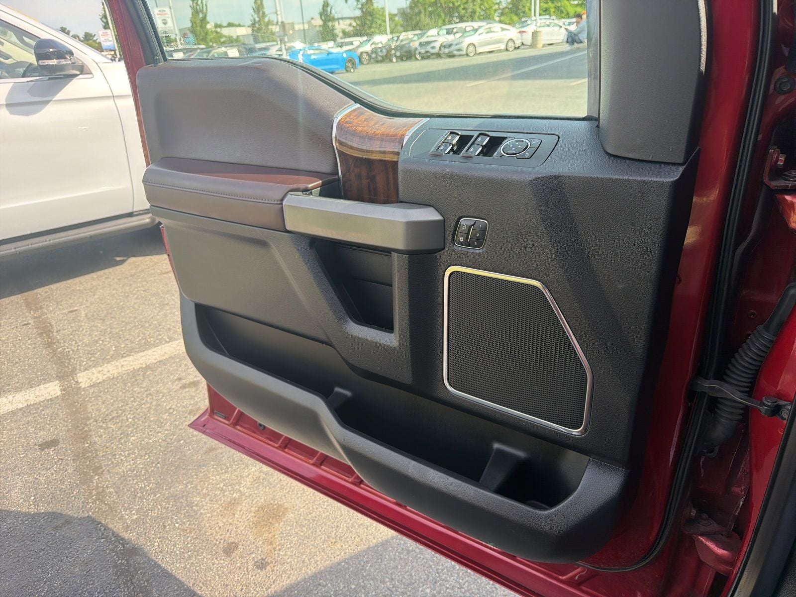 2015 Ford F-150 Platinum