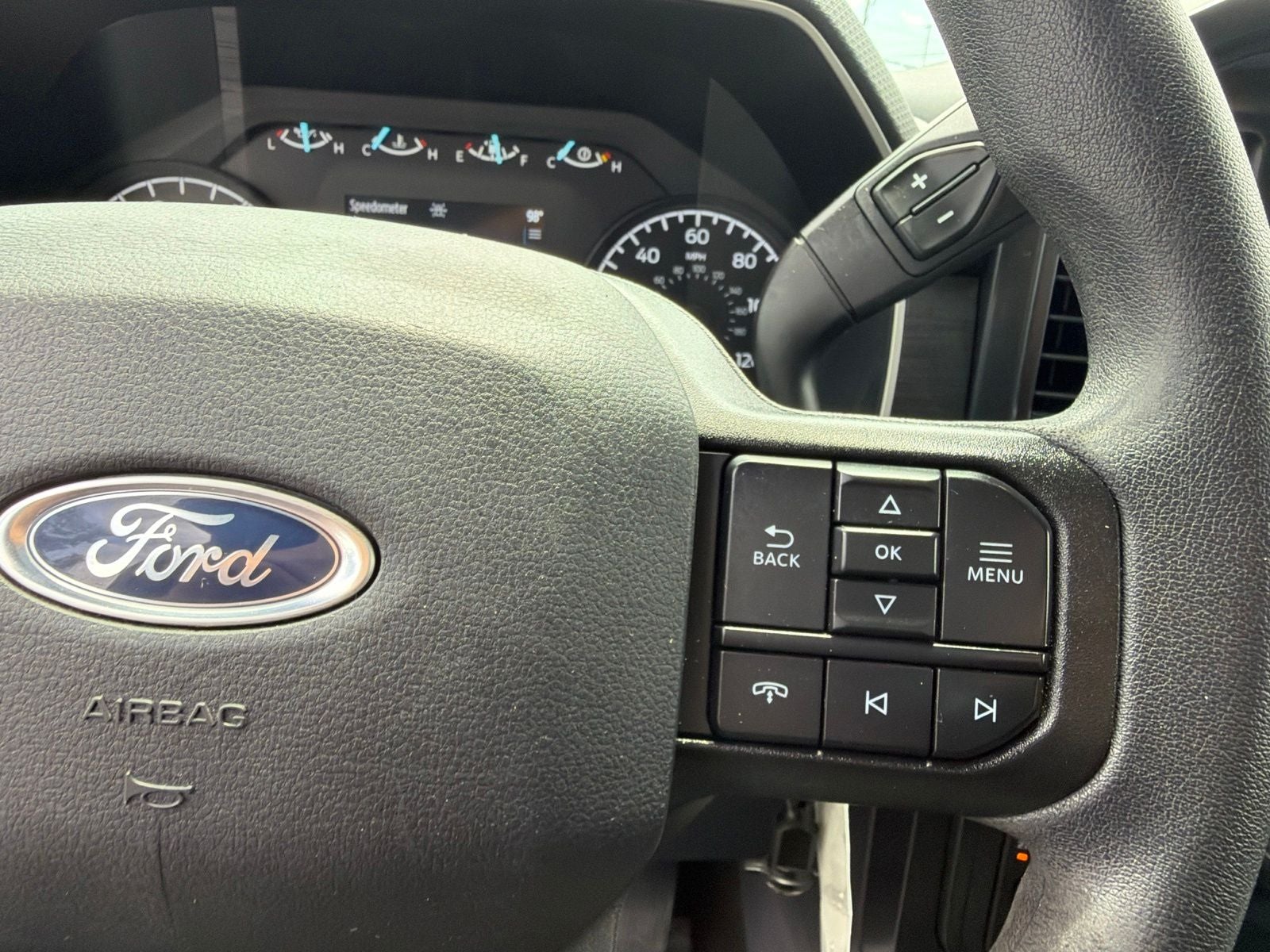 2022 Ford F-150 XL STX