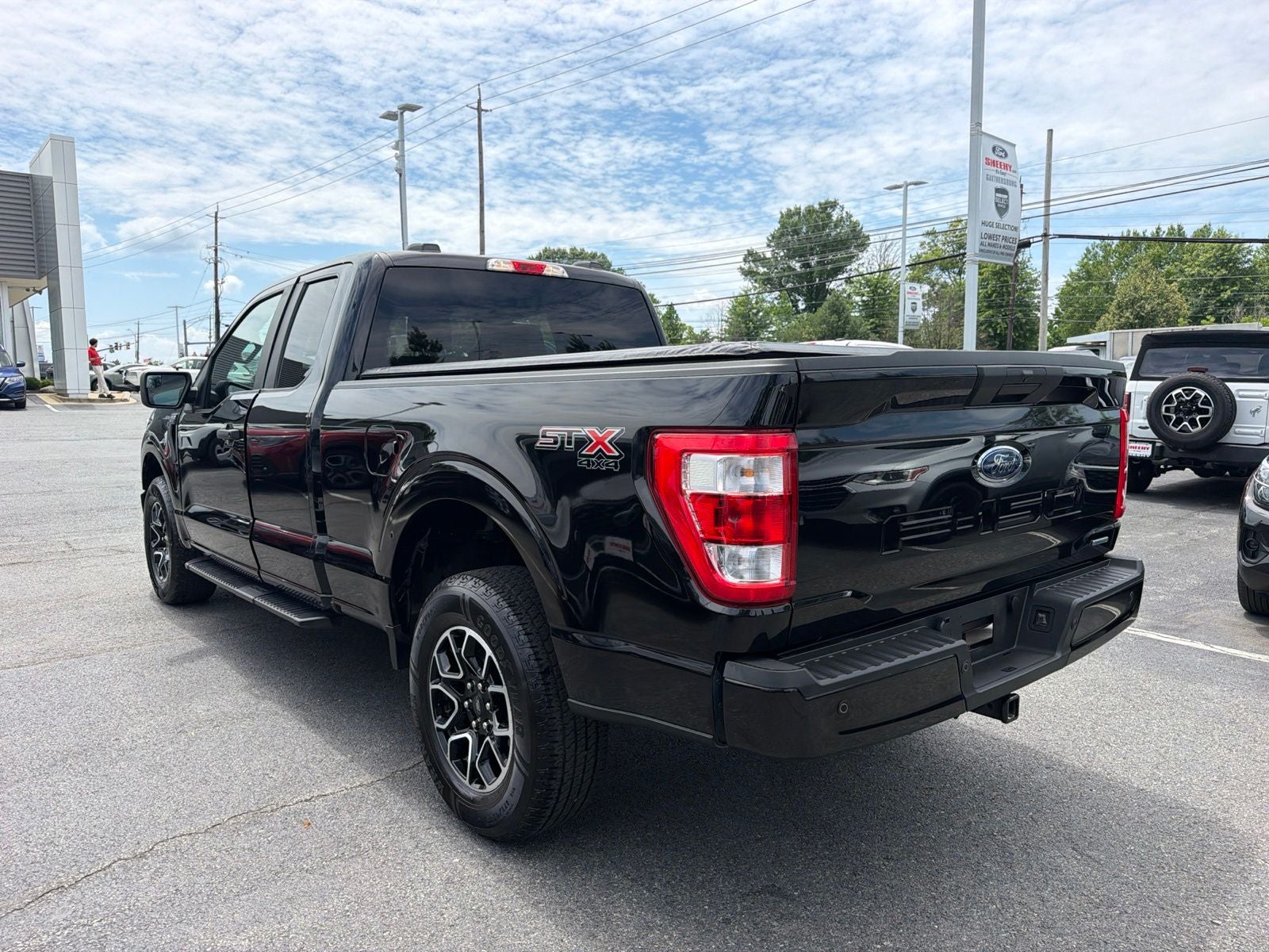 2022 Ford F-150 XL STX