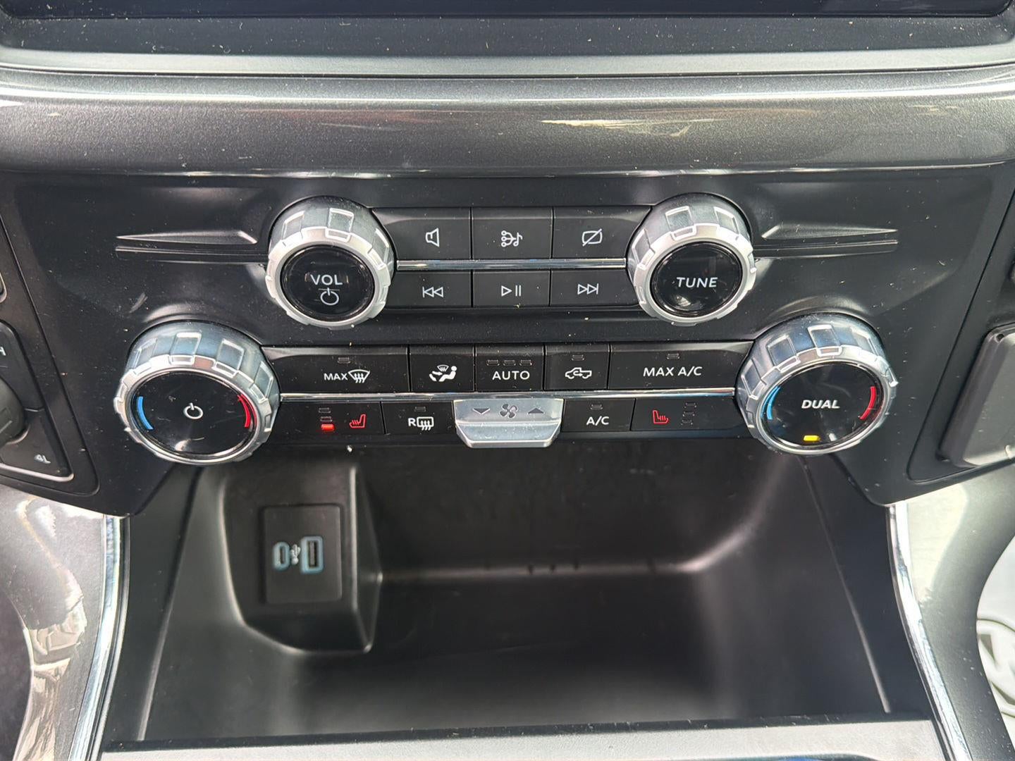 2023 FORD TRUCK F-150 XLT 4WD SUPERCREW 5.5' BOX