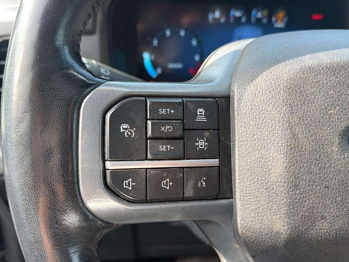 2024 FORD TRUCK F-150 LARIAT 4WD SUPERCREW 5.5' BOX