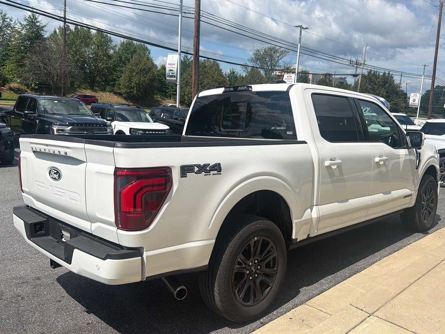 2025 Ford F-150 Platinum
