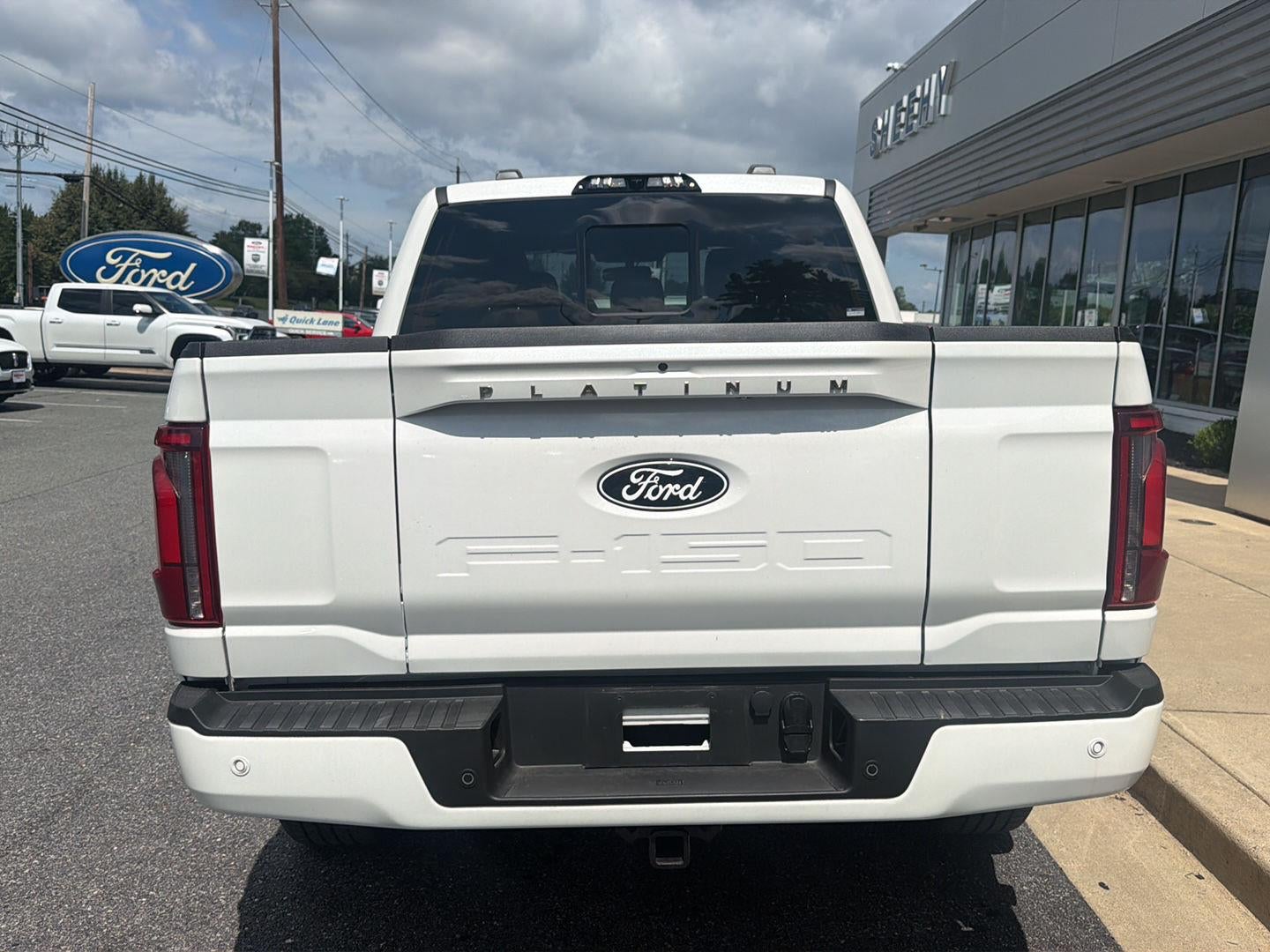 2025 Ford F-150 Platinum