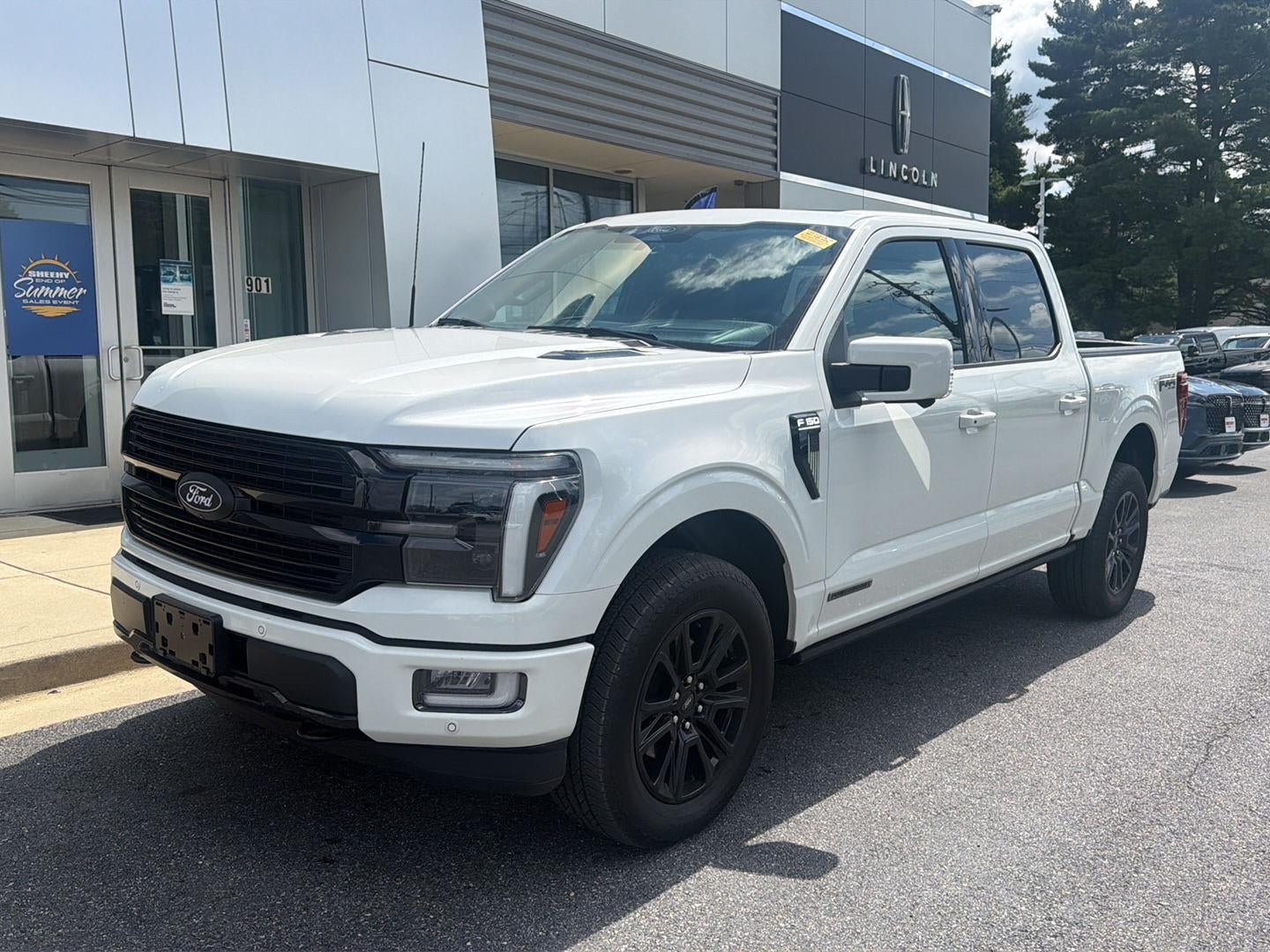 2025 Ford F-150 Platinum