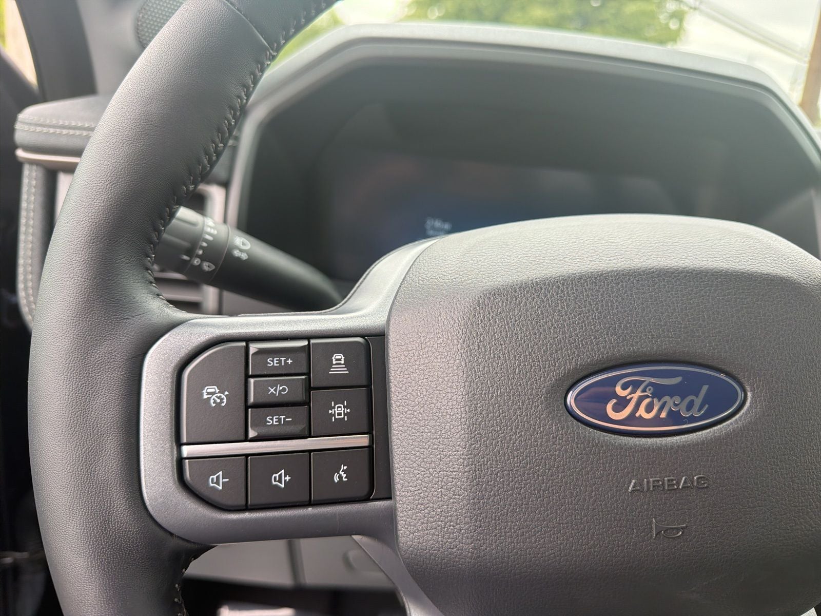 2024 Ford F-150 Lightning Flash