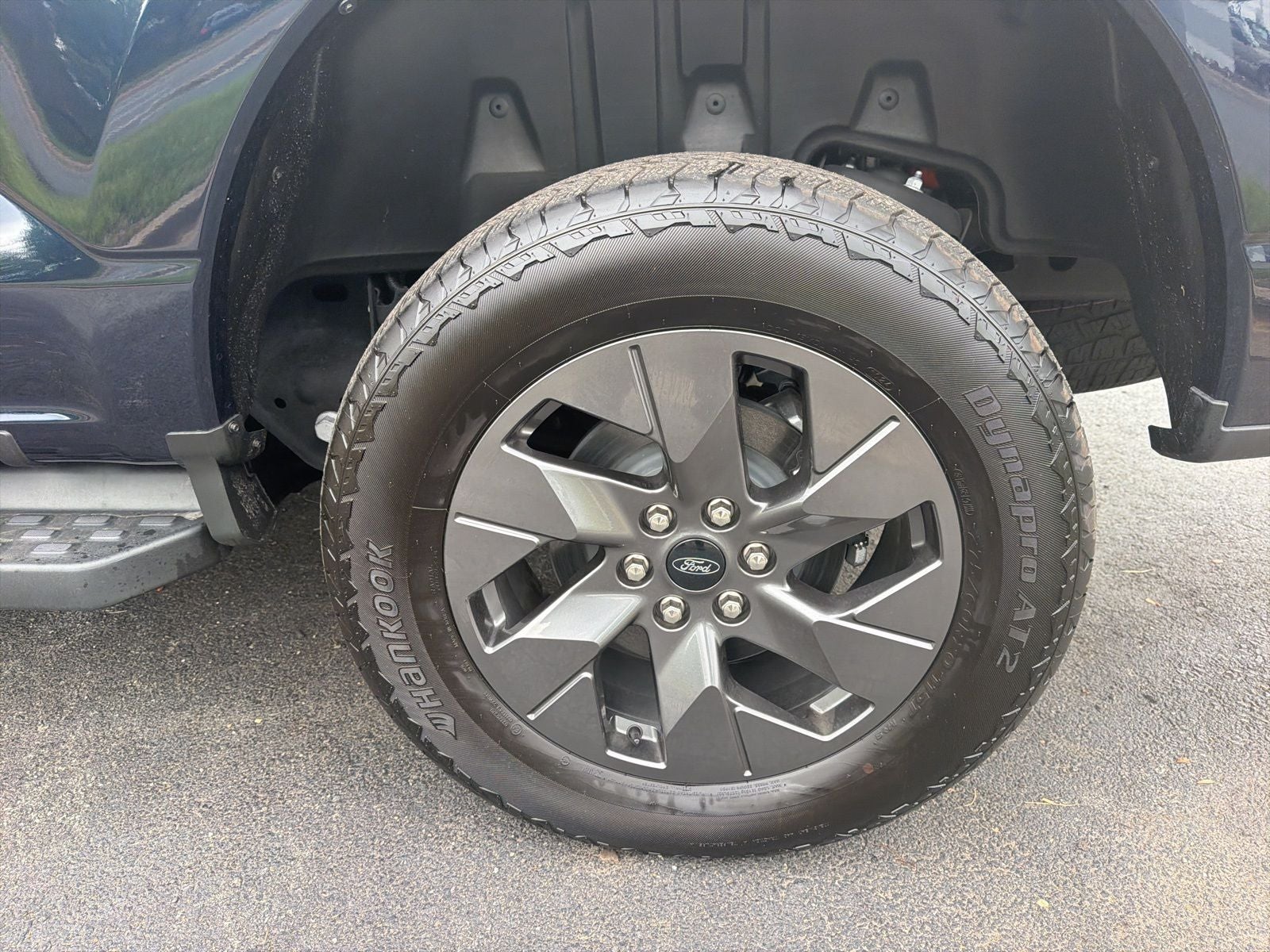 2024 Ford F-150 Lightning Flash