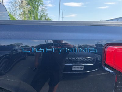2024 Ford F-150 Lightning Flash