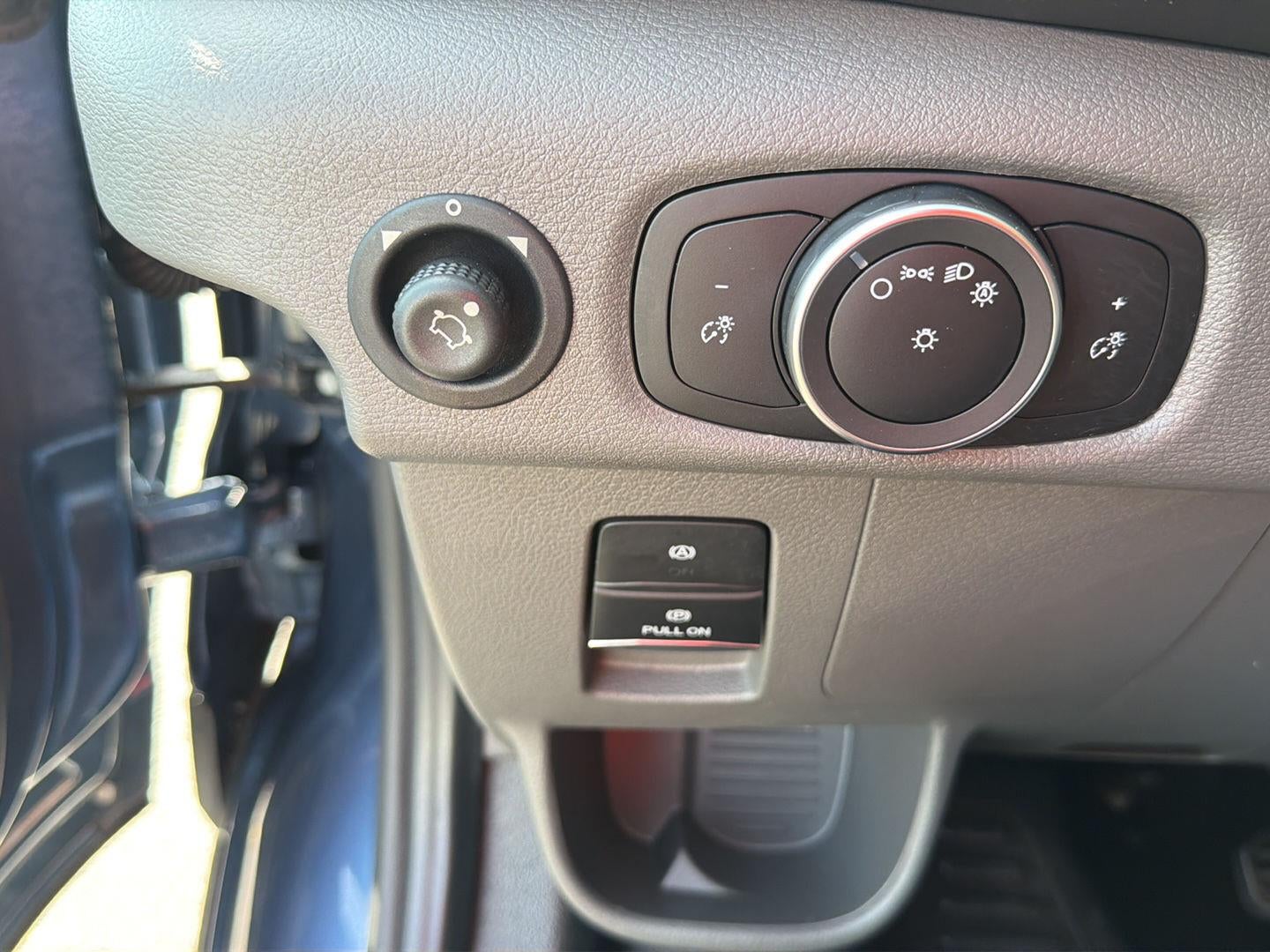2024 Ford Transit-150 150