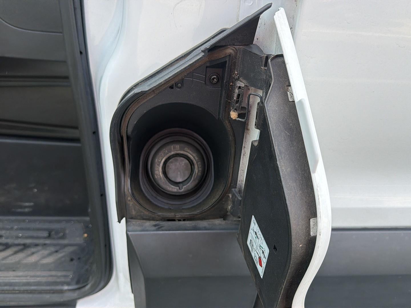 2019 Ford Transit-250 148 WB Medium Roof Cargo