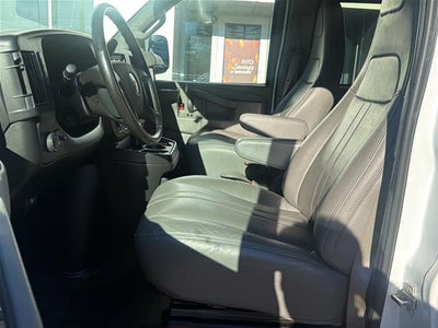 2020 Chevrolet Express 2500 LS