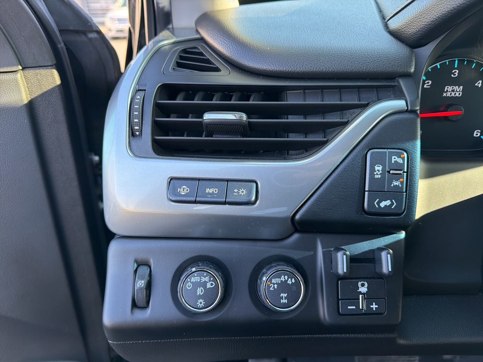 2018 Chevrolet Suburban Premier