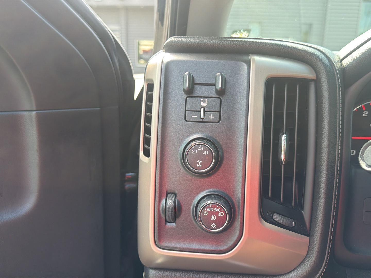 2016 GMC Sierra 3500HD Denali