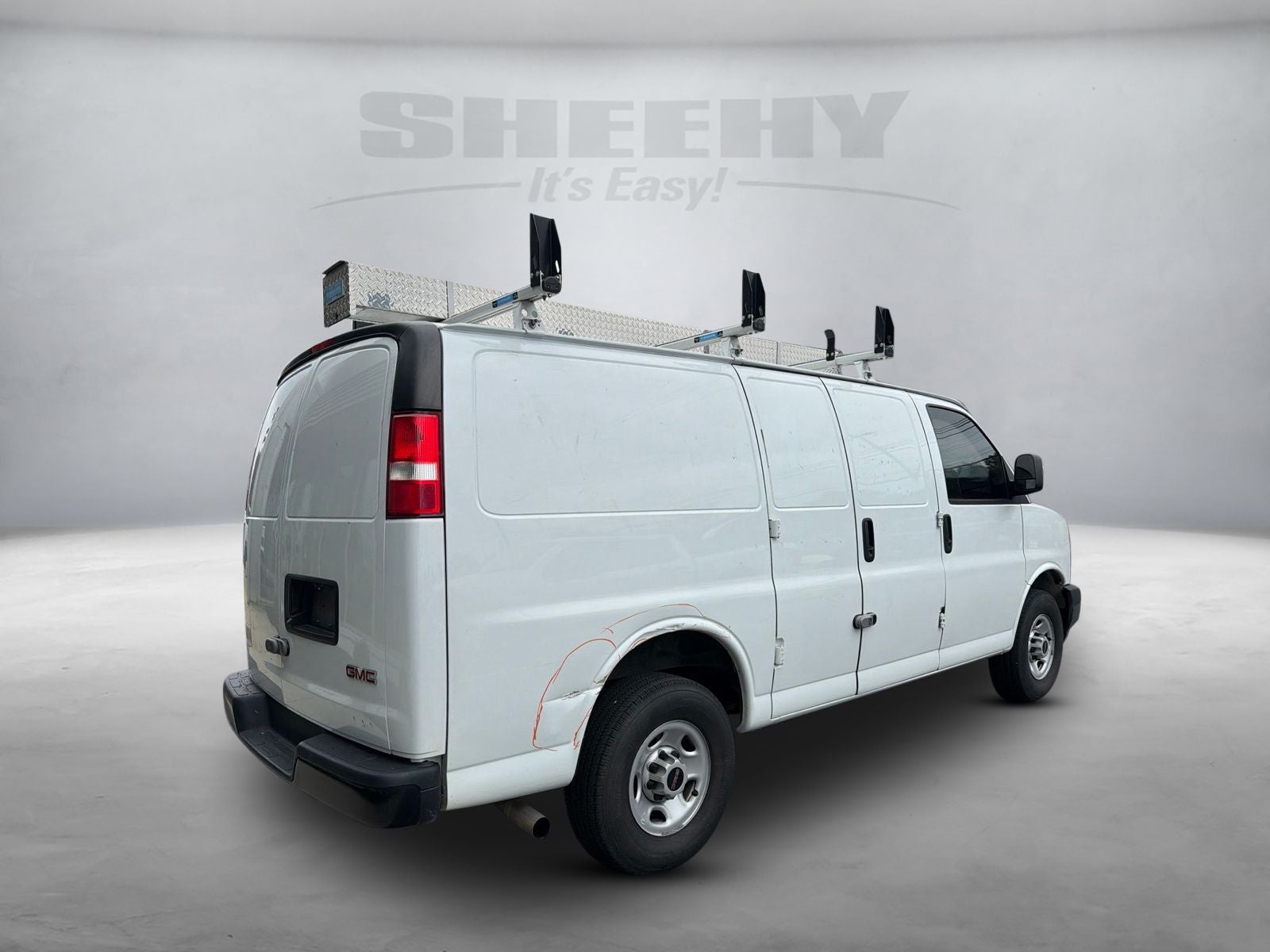 2022 GMC Savana 2500 Work Van