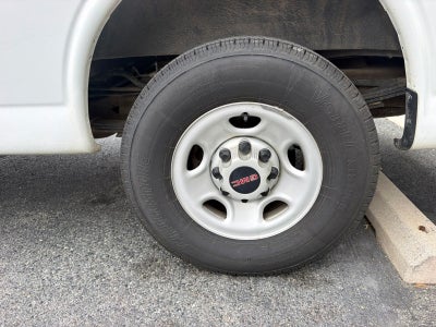 2022 GMC Savana 2500 Work Van