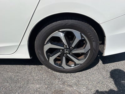 2016 Honda Accord EX-L w/Navigation and Honda Sensing