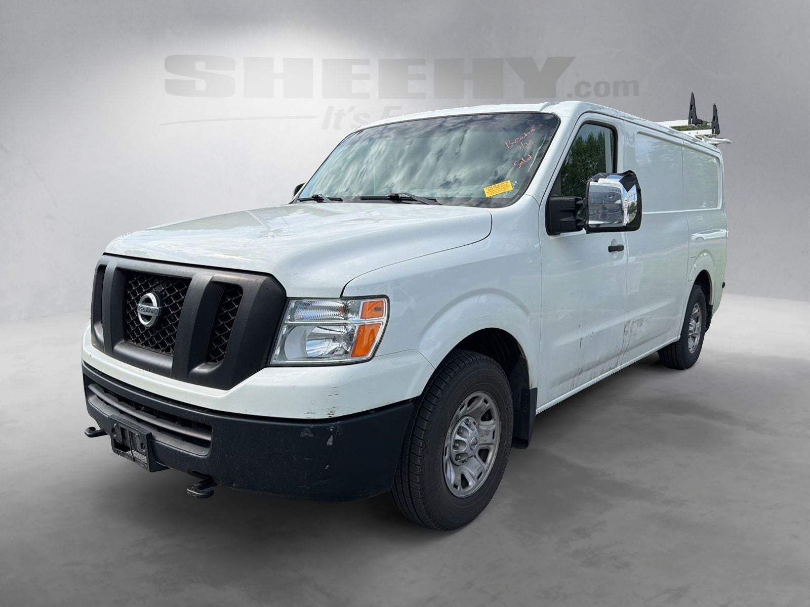 2021 Nissan NV3500 HD Cargo SV NV3500 HD Standard Roof V8 SV