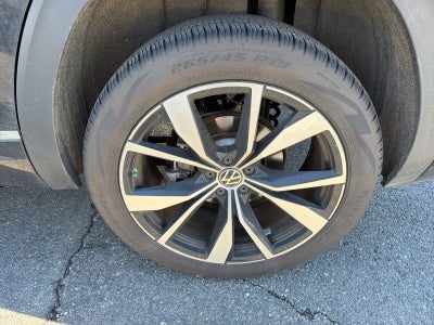 2024 Volkswagen Atlas 2.0T SEL Premium R-Line