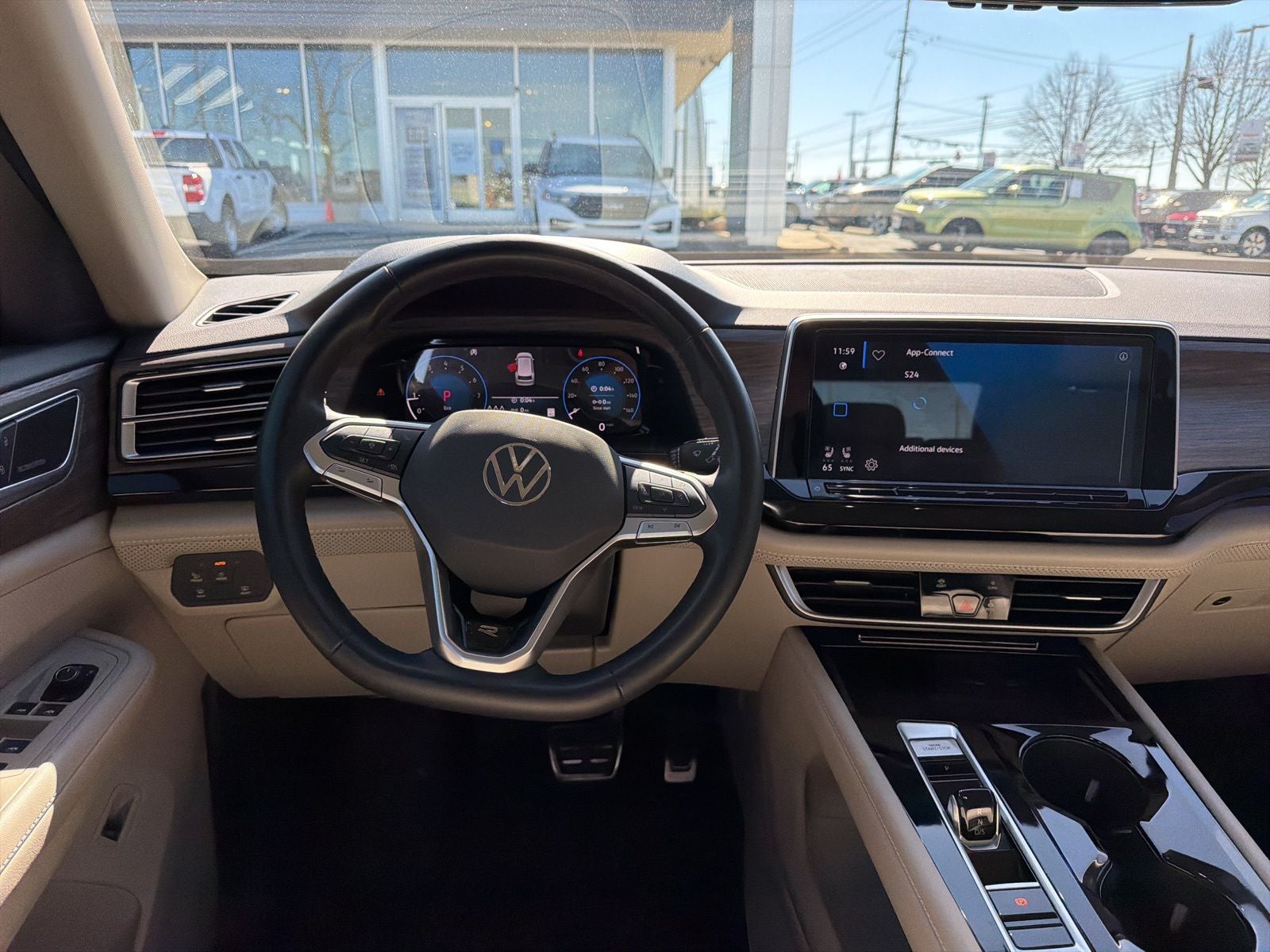2024 Volkswagen Atlas 2.0T SEL Premium R-Line