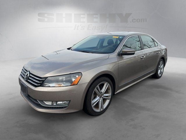 2015 Volkswagen Passat 1.8T SE w/Sunroof/Nav