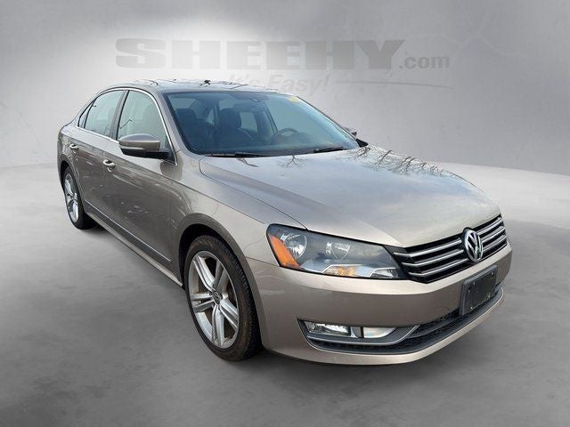 2015 Volkswagen Passat 1.8T SE w/Sunroof/Nav