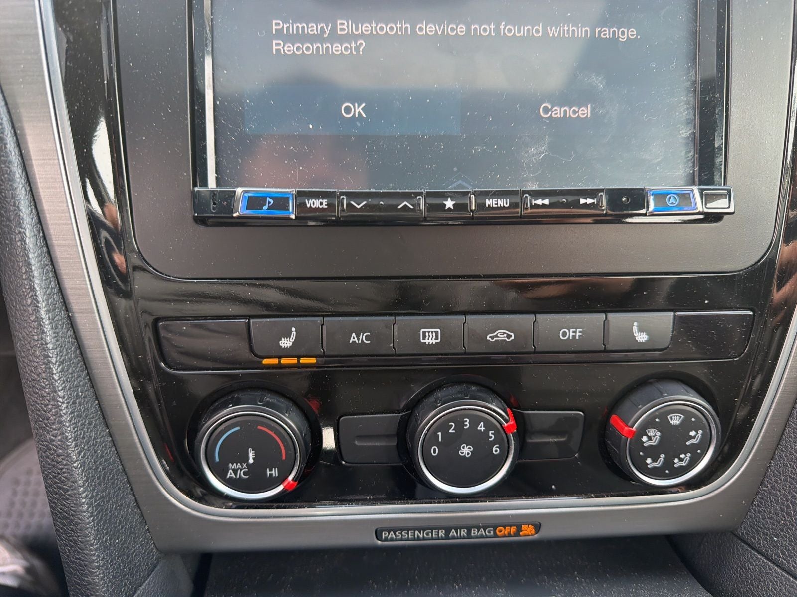 2015 Volkswagen Passat 1.8T SE w/Sunroof/Nav