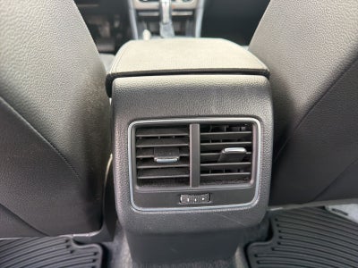 2015 Volkswagen Passat 1.8T SE w/Sunroof/Nav