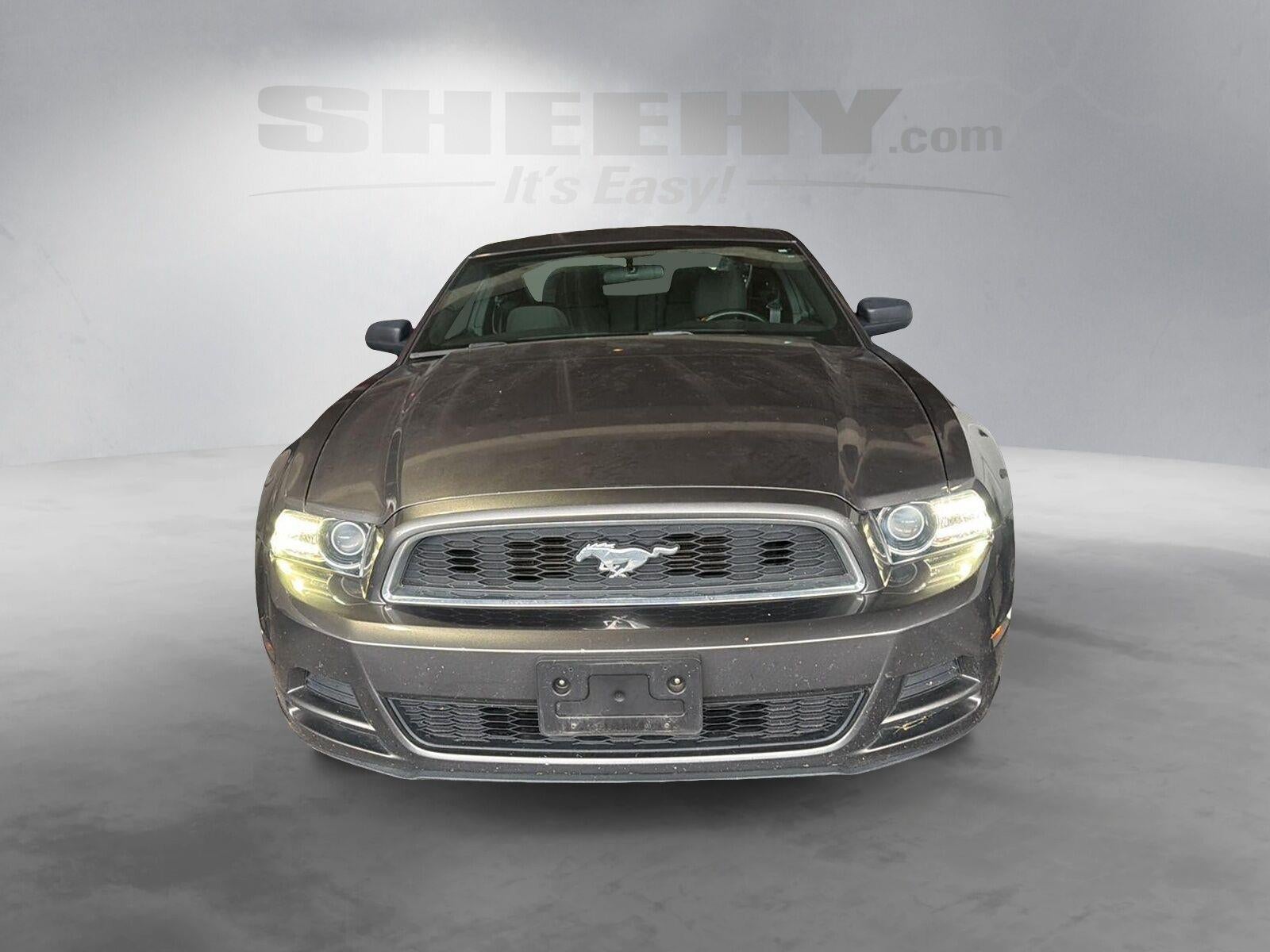 2014 Ford Mustang V6