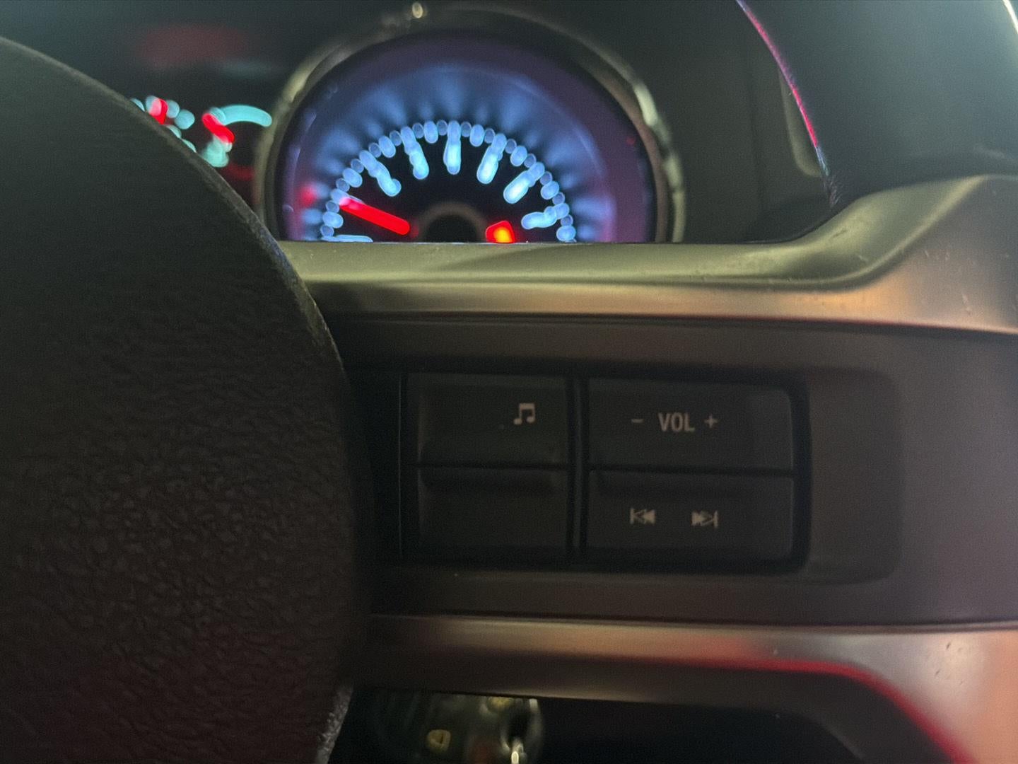 2014 Ford Mustang V6
