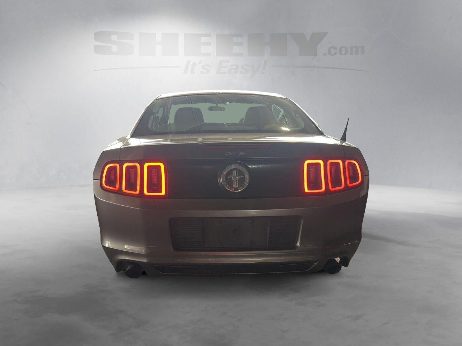 2014 Ford Mustang V6