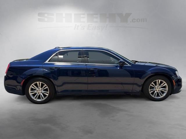 2016 Chrysler 300 Limited