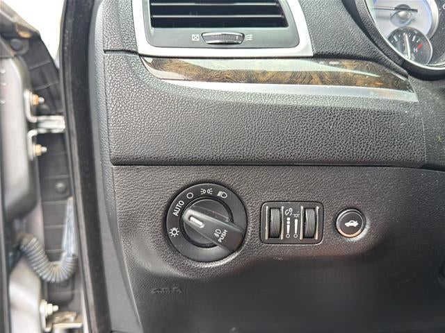 2013 Chrysler 300C Base