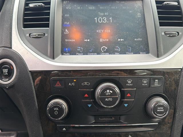 2013 Chrysler 300C Base