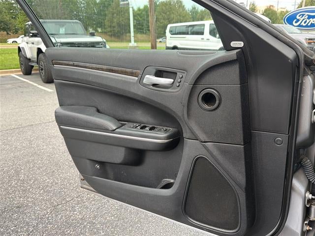 2013 Chrysler 300C Base
