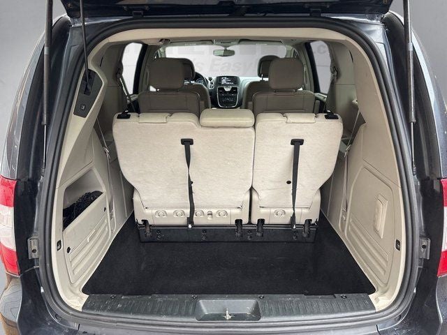 2013 Chrysler Town & Country Touring-L