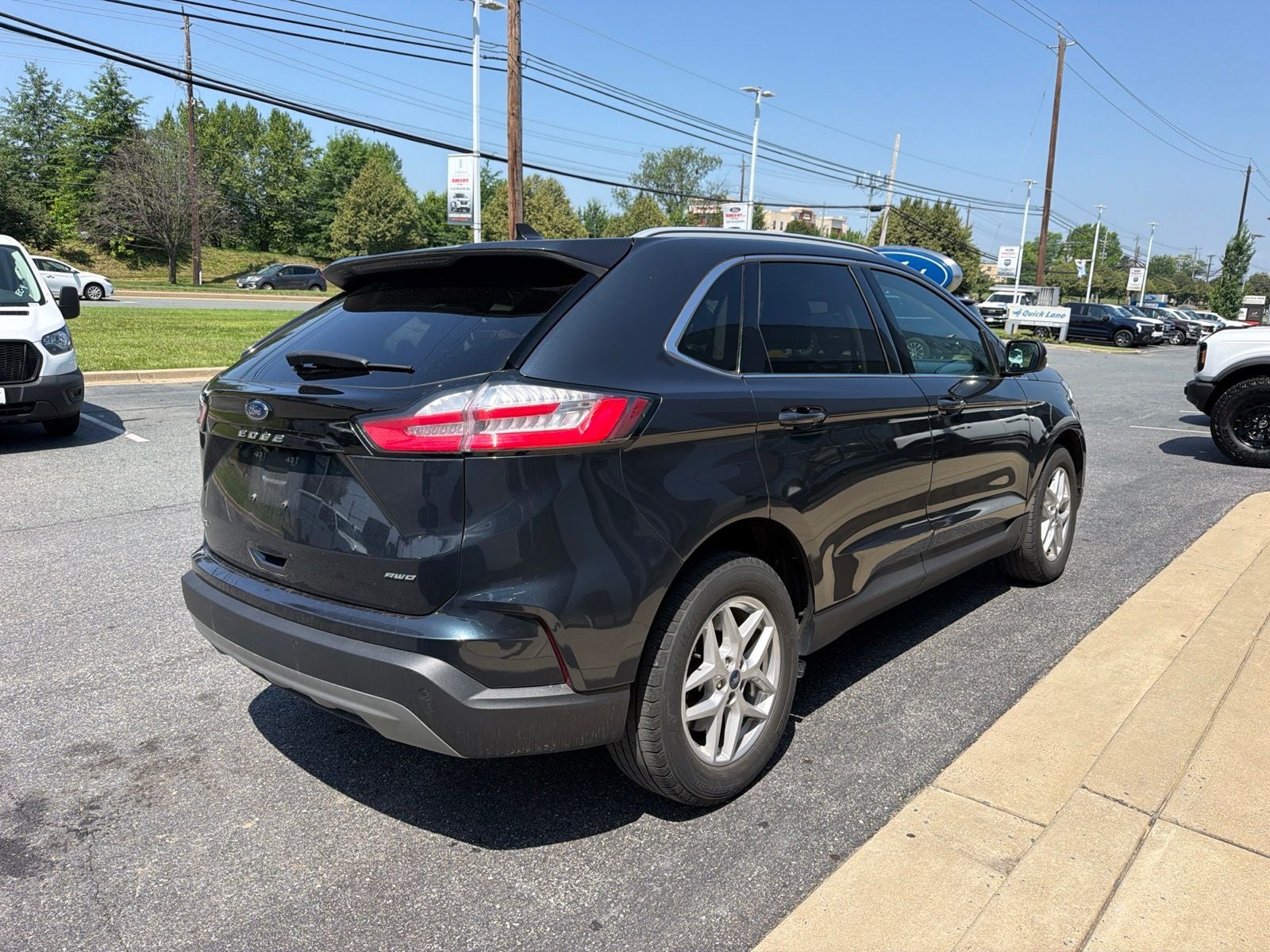 2022 Ford Edge SEL