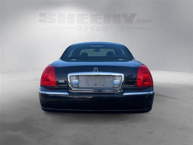 2009 Lincoln Town Car Signature Limited