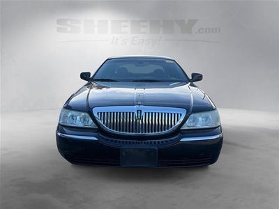 2009 Lincoln Town Car Signature Limited