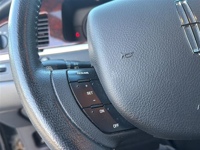 2009 Lincoln Town Car Signature Limited