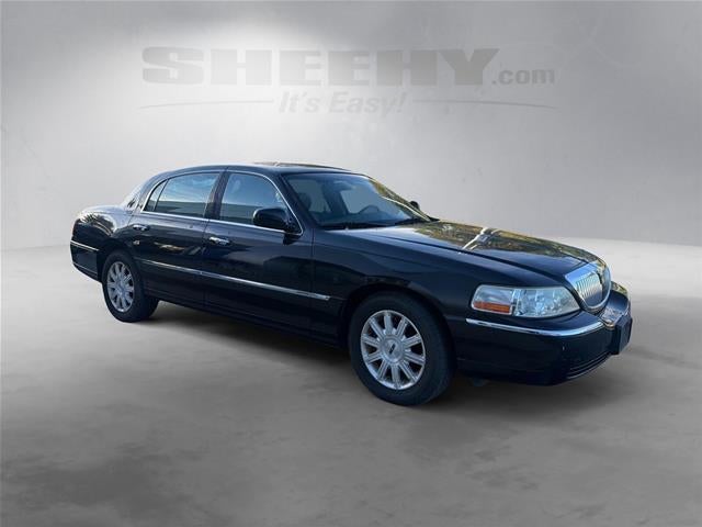 2009 Lincoln Town Car Signature Limited