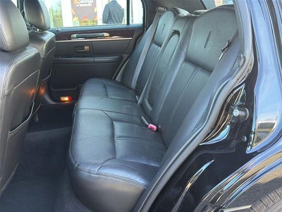 2009 Lincoln Town Car Signature Limited