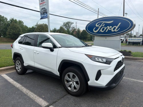 2022 Toyota RAV4 LE