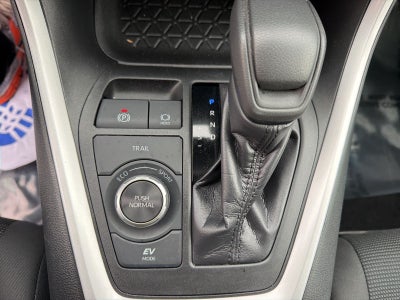 2020 Toyota RAV4 Hybrid LE