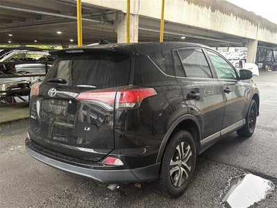 2018 Toyota RAV4 LE
