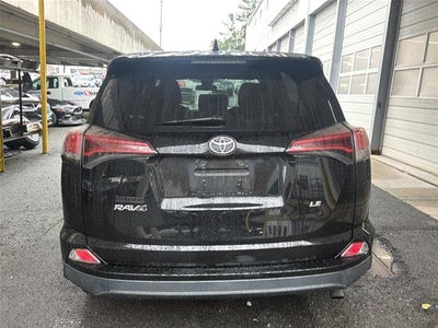 2018 Toyota RAV4 LE